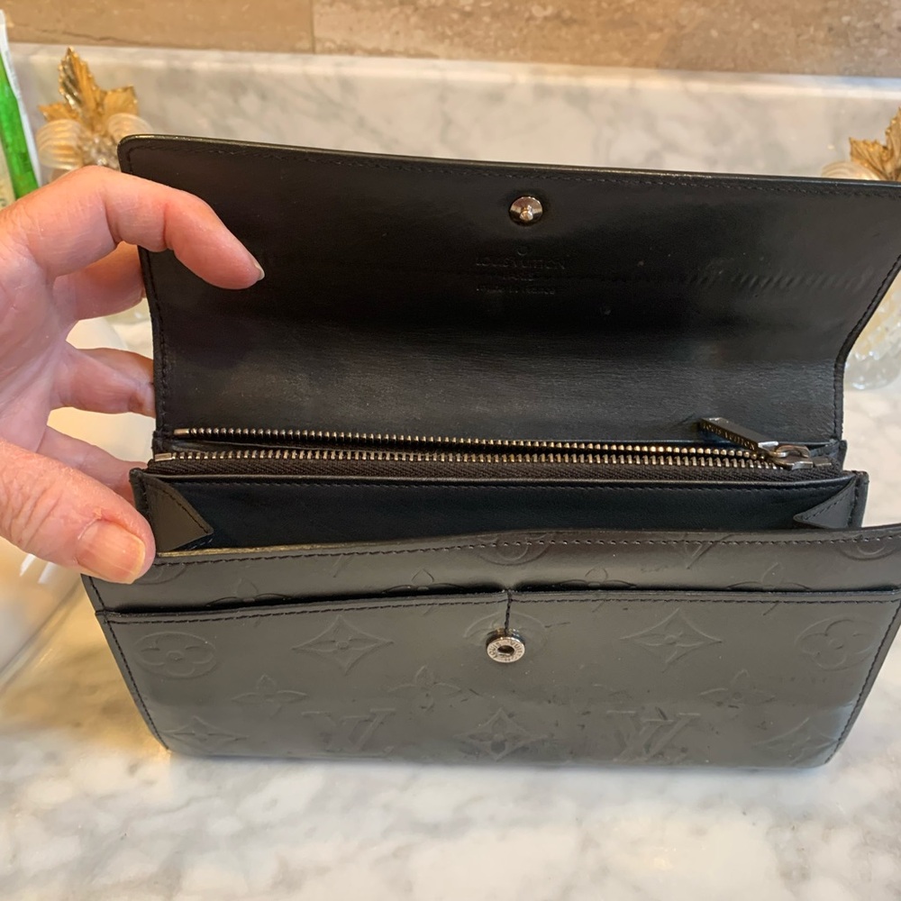 Louis Vuitton Dark Monogram Wallet - Picture 3 of 16